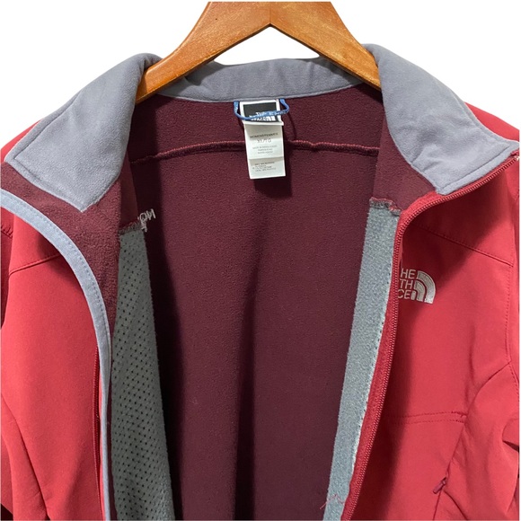 The North Face Women's Apex Jacket - Everyday Maroon Red XL - Picture 7 of 9